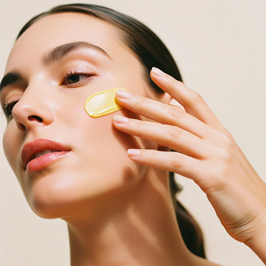 Que fait le rétinol à votre peau ? Effets, bénéfices et calendrier des résultats