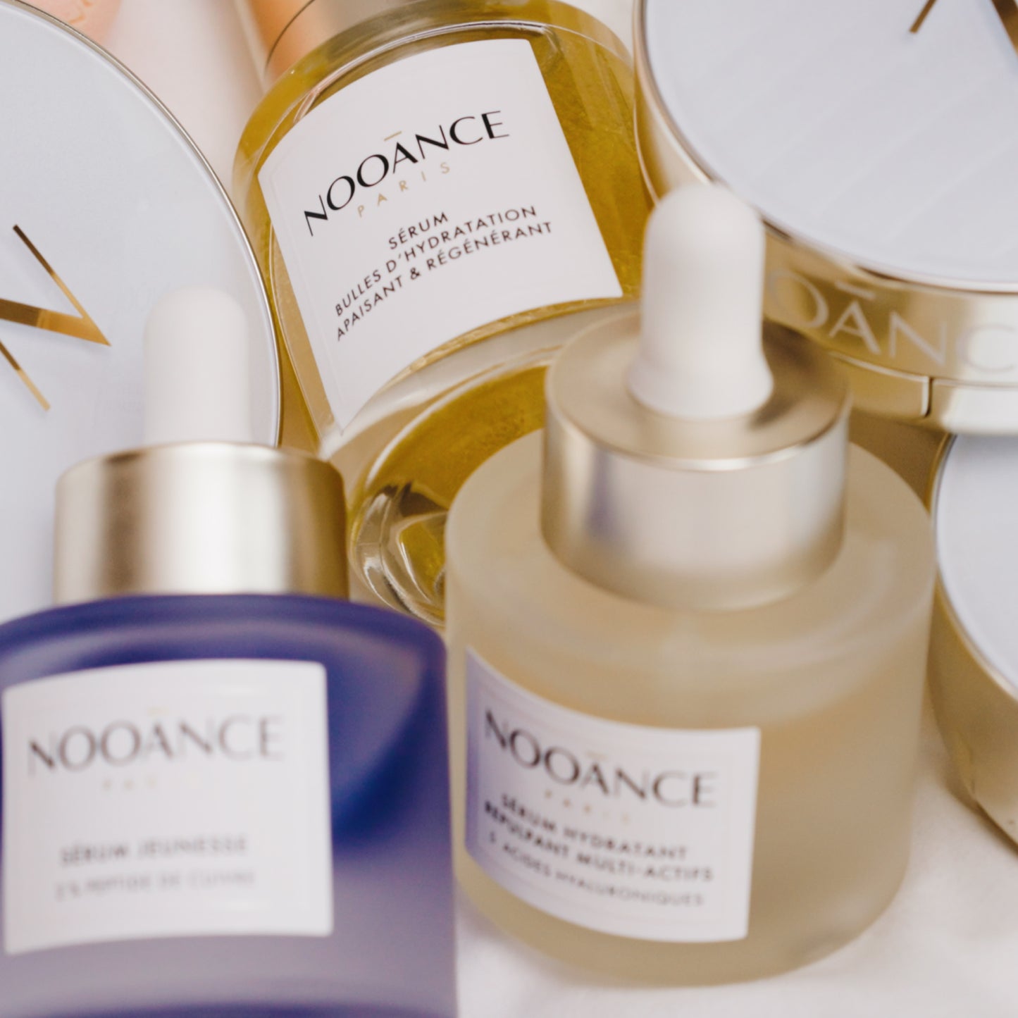 Multi-active serum with 5 hyaluronic acids